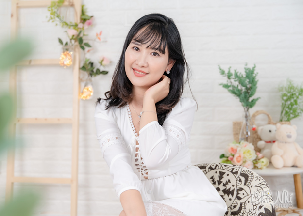 Giảng viên Thái Thị Thu Trang - Từ nữ sinh thanh lịch đến Tiến sĩ Luật Học